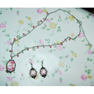 Vocaloid  巡音ルカ Luka Megurine anime Cabochon Necklace & Earrings Set